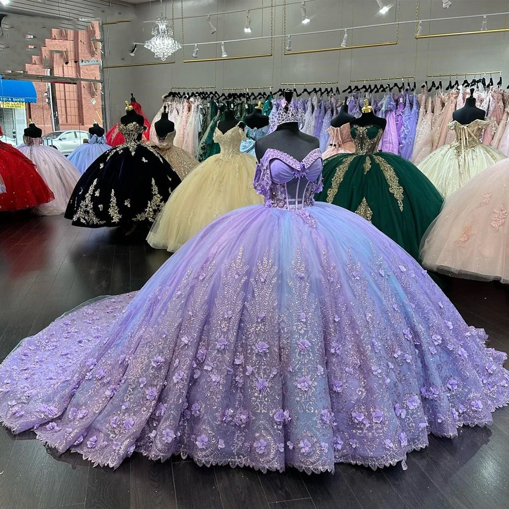 Light Purple Quincenara Dress Sparkly Beading Sequin Sweet 16 Ball Gown