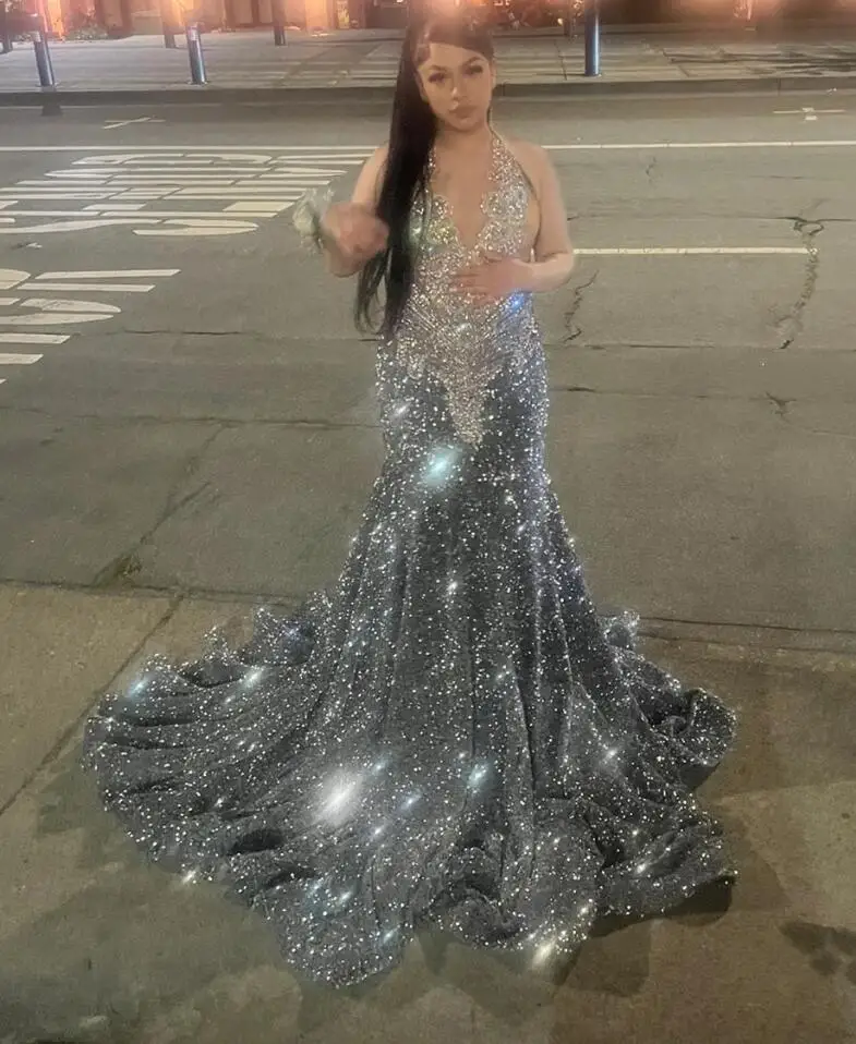 Silver Grey Diamond Mermaid Long Prom Dresses for Women Sparkly Crystal Velvet Evening Pageant Gown