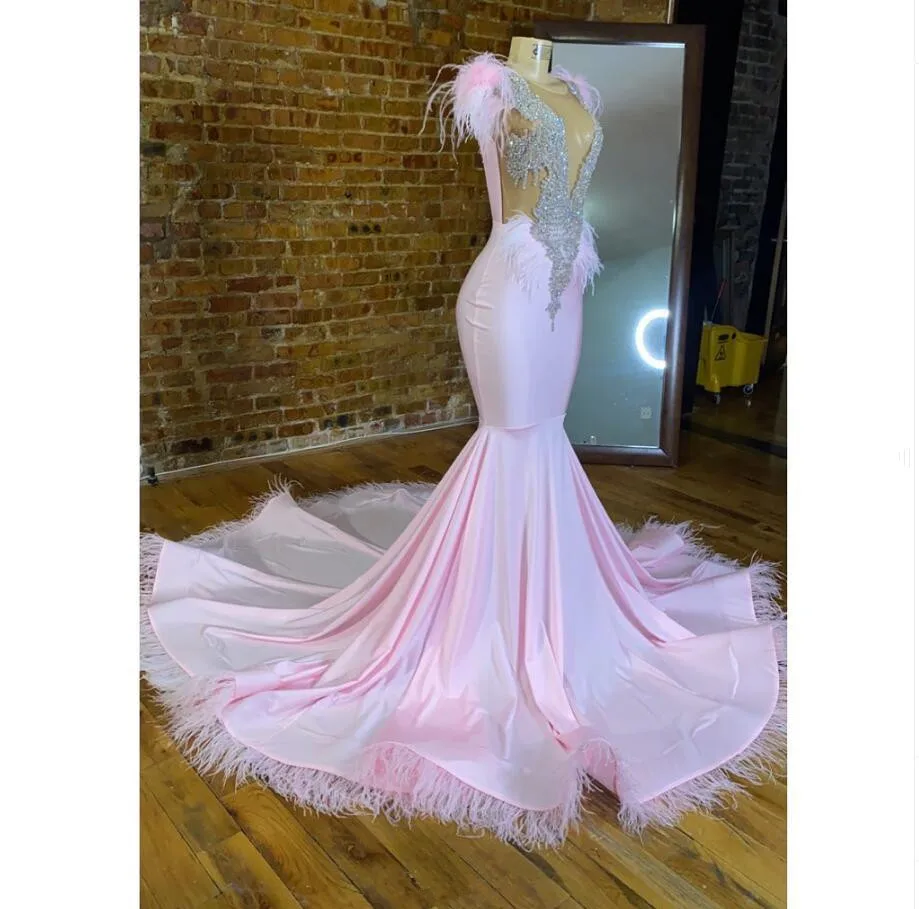 Pink Feather Mermaid Evening Prom Dress For Women Sparkly Crystal Beaded Party Birthday Gown Chapel Train