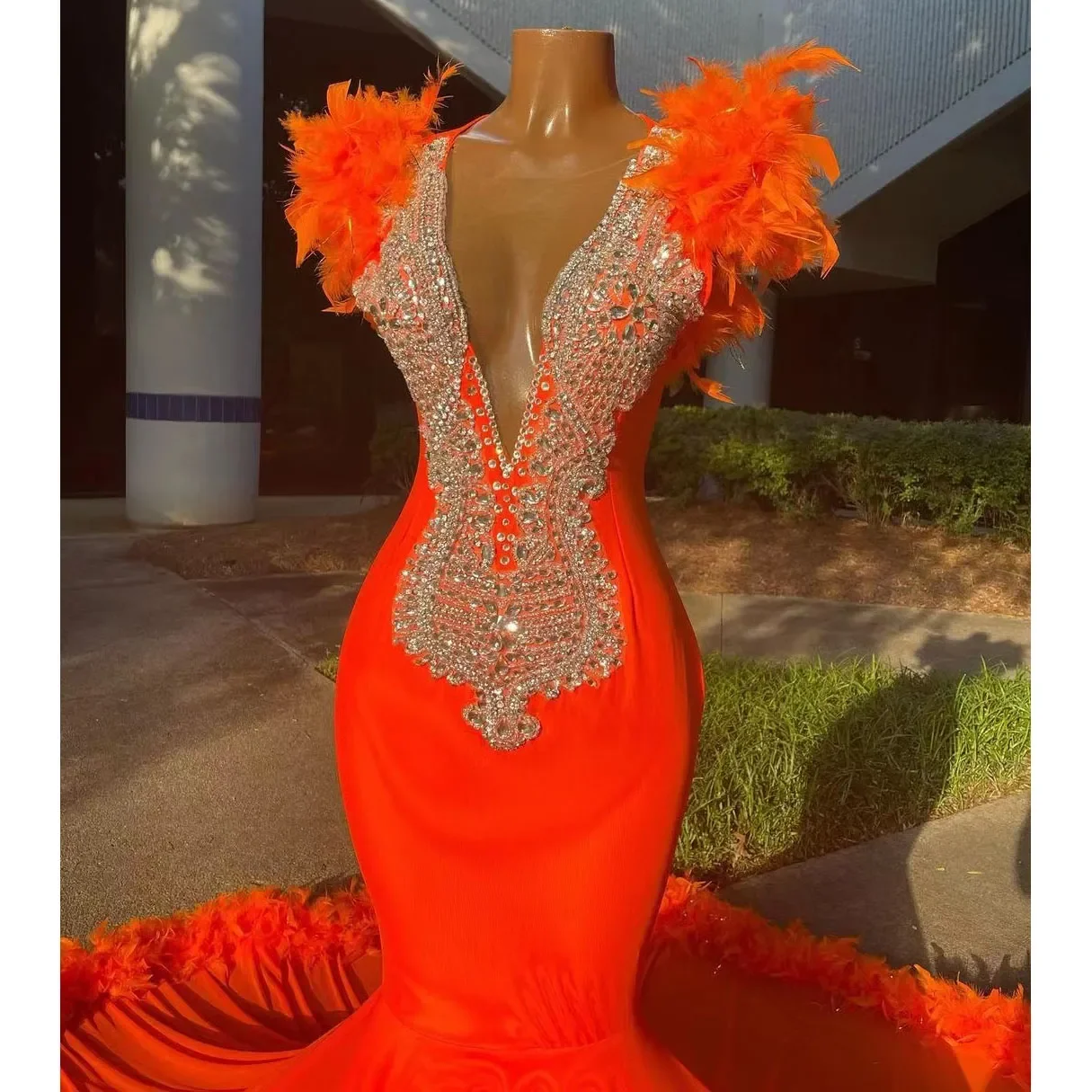 Luxury Orange Mermaid Prom Dresses For Black Girls Feathers Bottom Beading Crystal Deep V Neck Evening Party Gowns Birthday