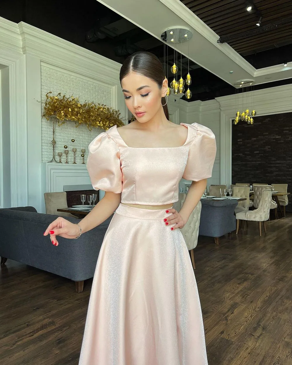 Pink Satin Evening Dresses Short Sleeves Two Pieces Prom Dresses Square Collar Prom Gowns Slit