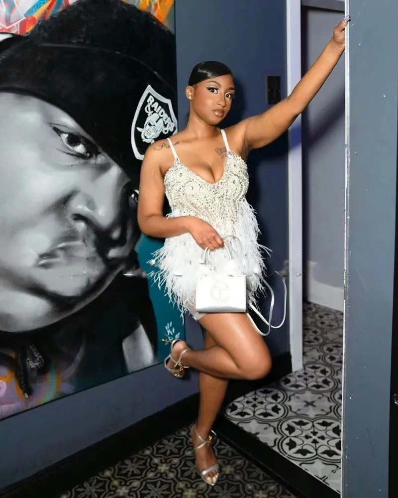 Sexy Mini Feathers Prom Dress For Woman Rhinestone African Party Gowns Black Girls Birthday Outfit