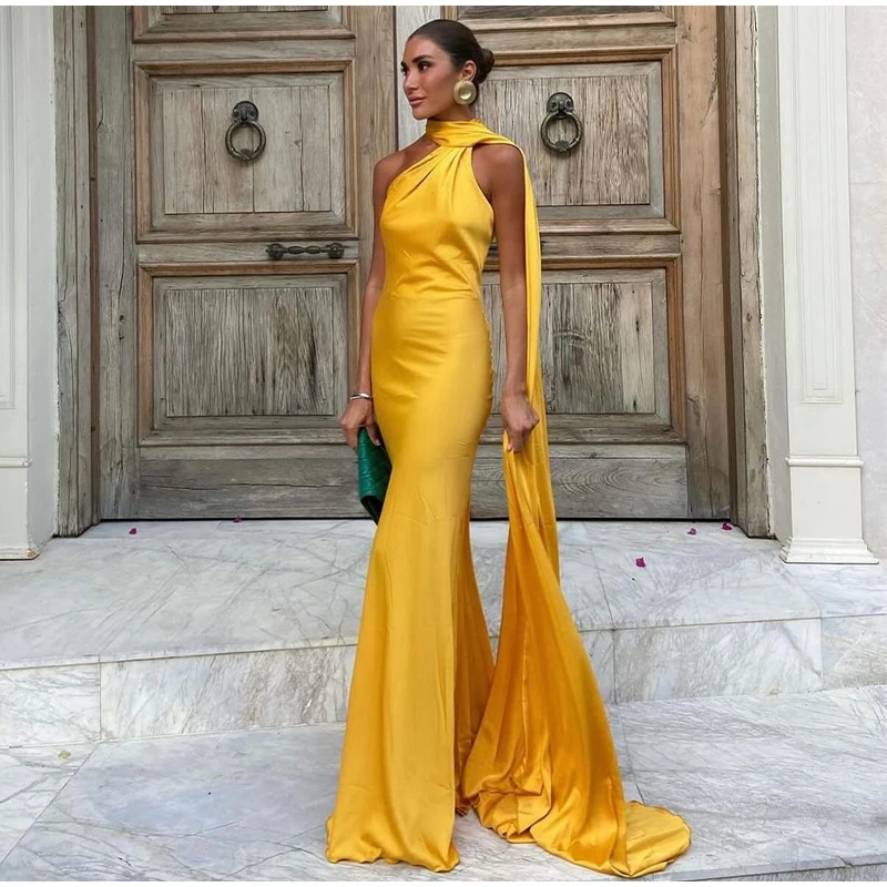 Women Sexy Backless Off Shoulder Bodycon Long Dress Elegant Yellow Satin Ribbon Sleeveless Robes New Summer Lady Party Gown