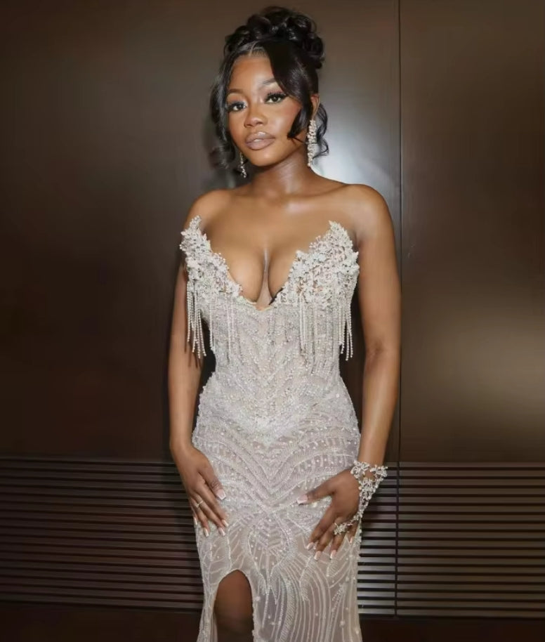 Customized Luxury White Cocktail Dresses African Girls Appliqued Rhinestone Beaded Prom Dresses High Slit Sheath Tassel Gowns