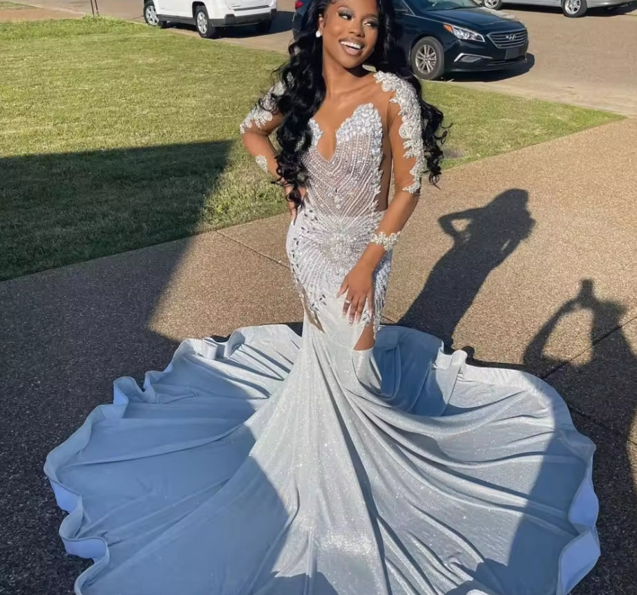 Customized Luxury Silver Mermaid Long Prom Dress Gorgeous Black Girl Diamond Beaded Formal Party Dress Party Gown