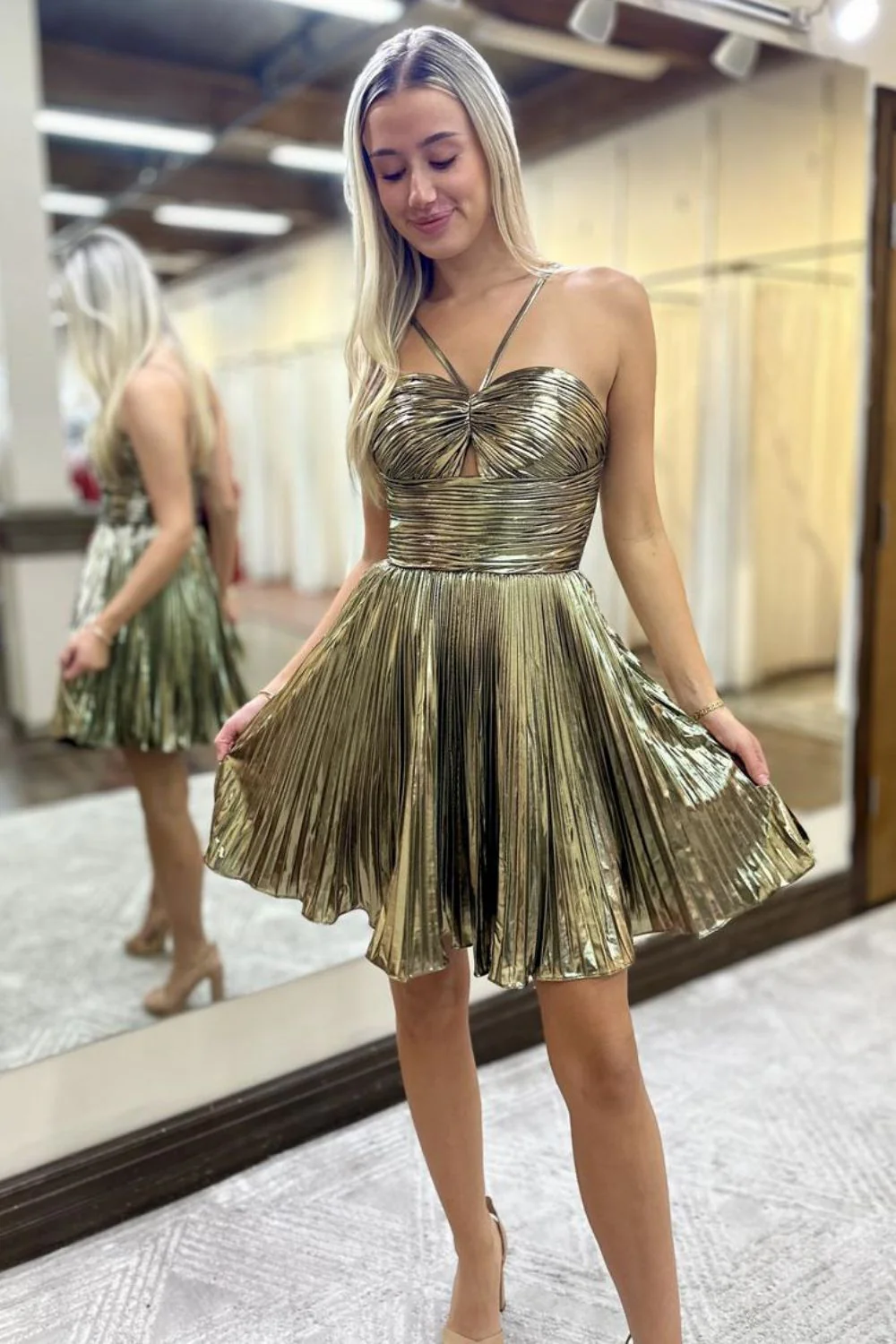 A-Line Spaghetti Straps Royal Blue Pleated Short Homecoming Dresses