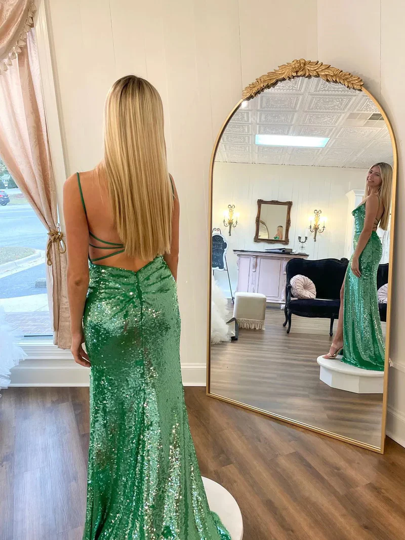 Charming Mermaid Scoop Neck Green Sequins Prom Dresses with Slit