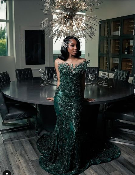 Luxury One Shoulder Satin Beaded Evening Dress Emerald Green Mermaid Prom Dress