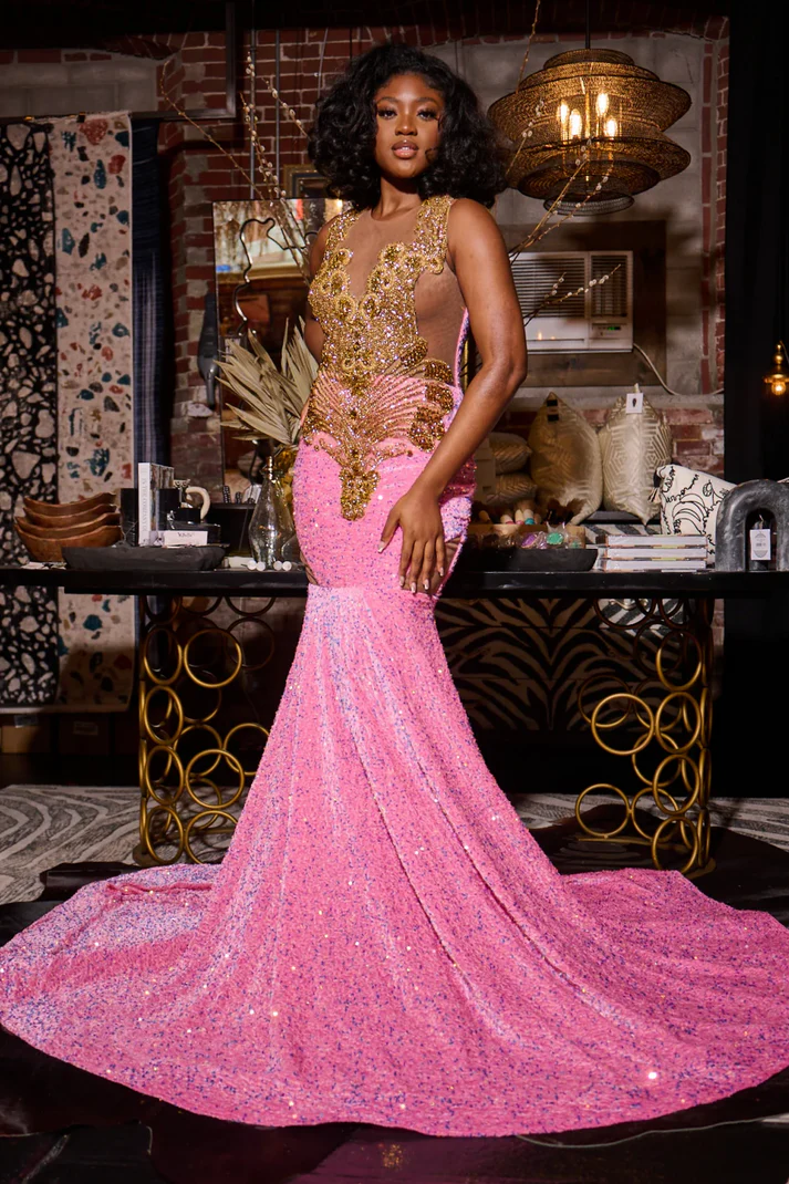 Mermaid V Neck Straps Sleeveless Gold Beaded Pink Velvet Sequins Prom Dress