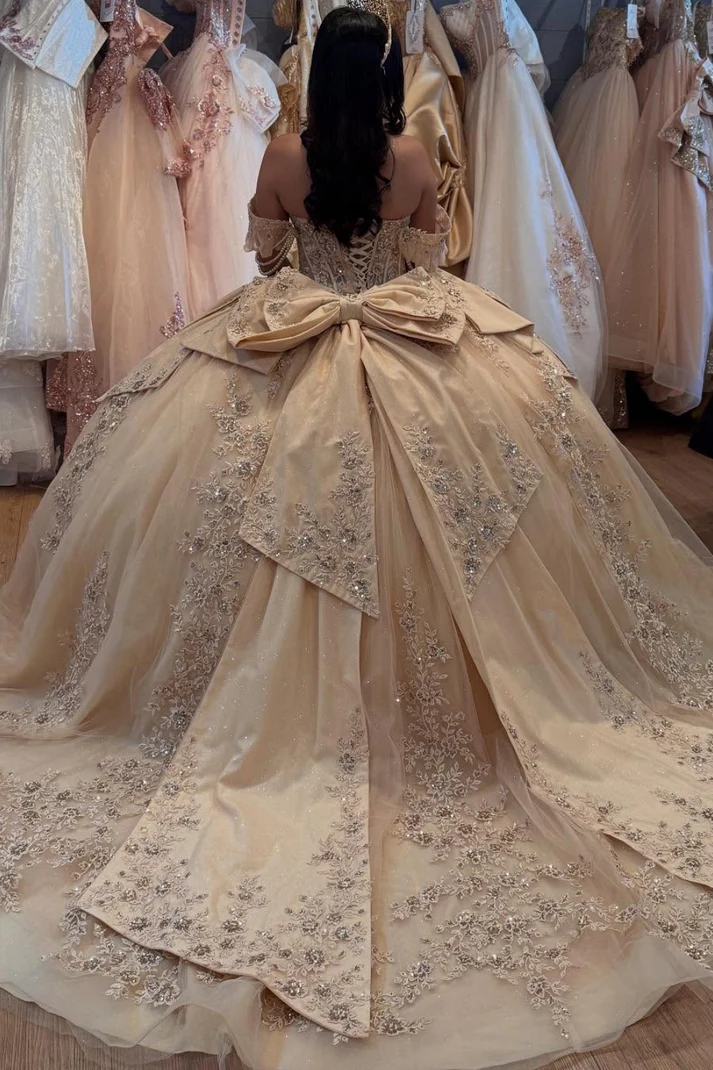 Off Shoulder Sleeveless Beaded Sequins Appliques Bow Knot Champagne Sweet 15 Quinceañera Dress