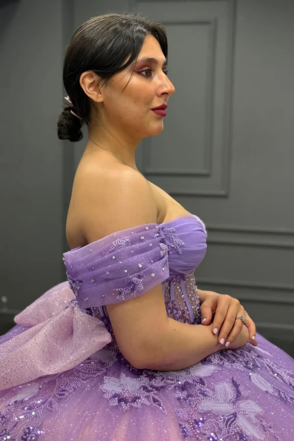 Off Shoulder Sleeveless Lilac Quinceañera Dress with Beaded Sequins Appliques Bow Knot