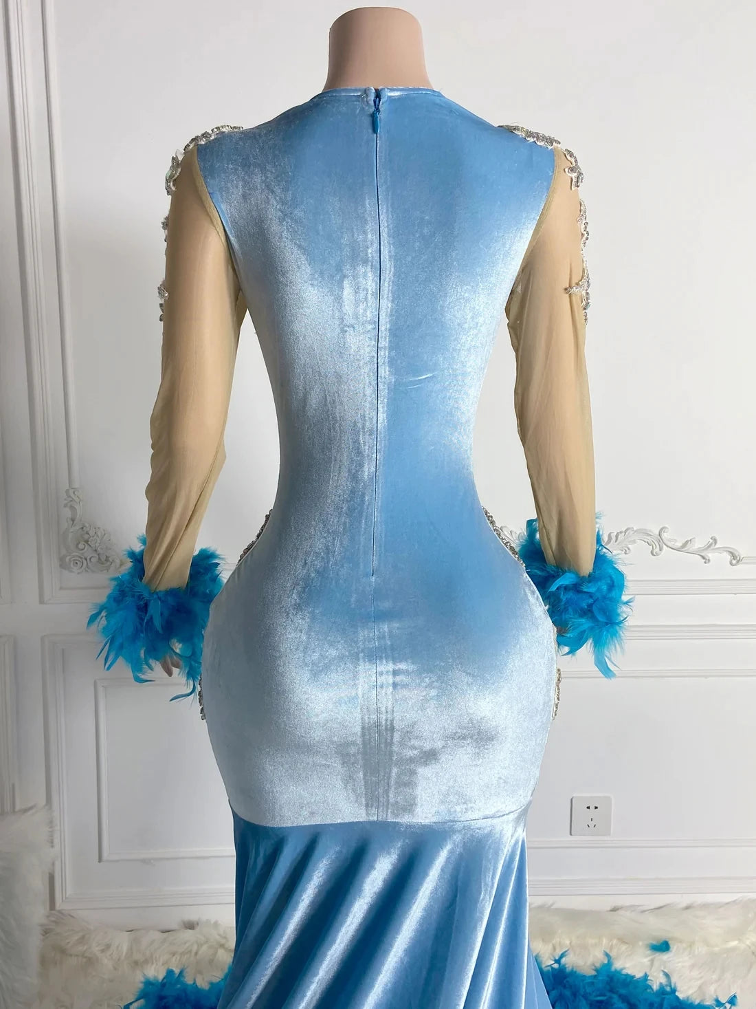 Sky Blue Velvet Long Prom Dresses For Black Girls Mermaid Feather Crystals American African Evening Gowns Birthday Customized