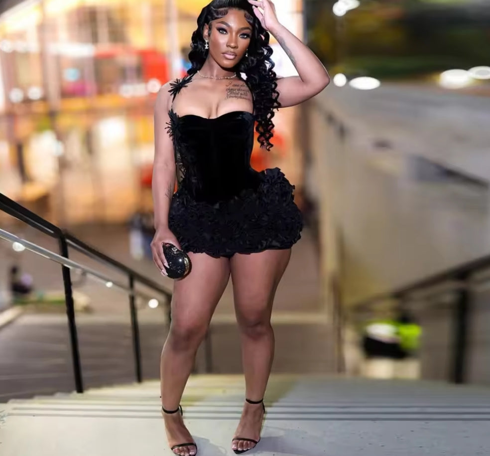 Sexy Ruffles Cocktail Dresses Mini Black Short Prom Dress Corset Mini Dress Night Club Specila Occasion Dresses Customized