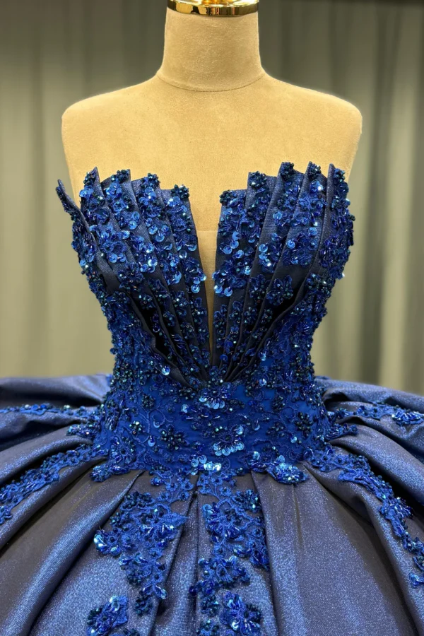 Strapless Sleeveless Sequins Appliques Pleated Navy Quinceanera Dress