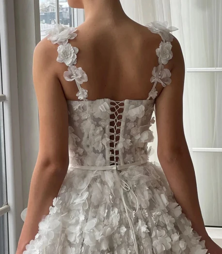 Sweetheart Spaghetti Straps Sleeveless Floral Embellished Pleated Tulle Prom Dress