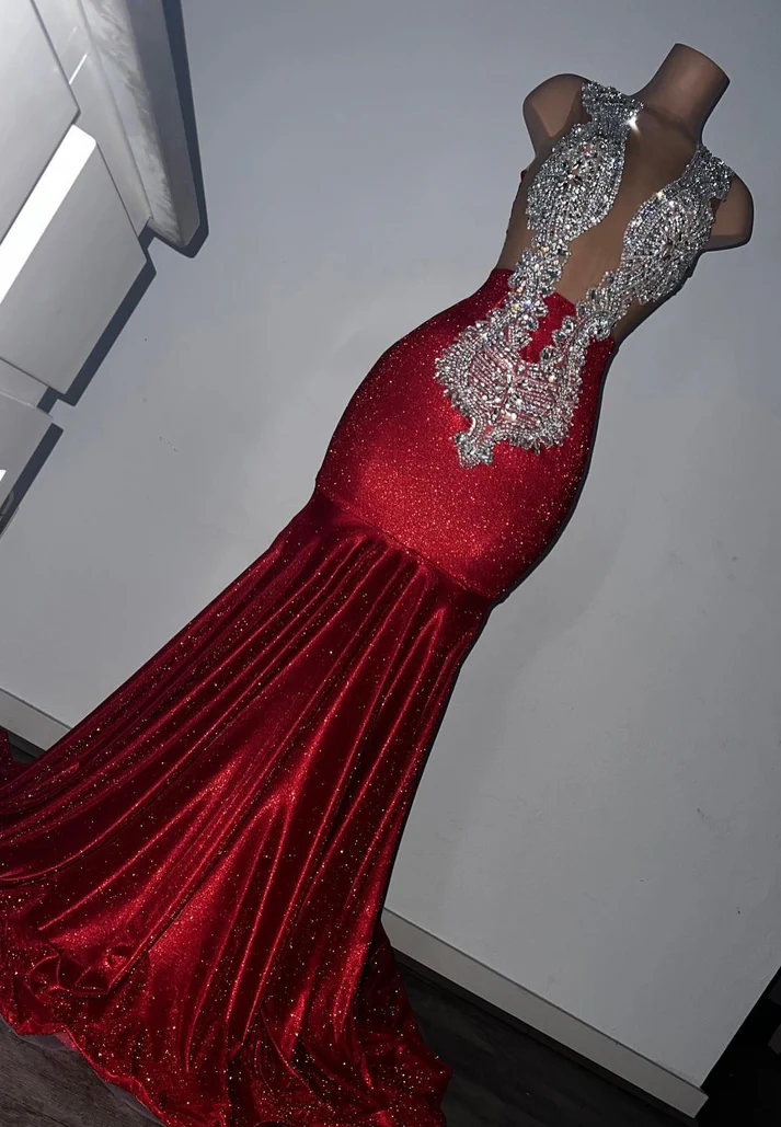 V-Neck Sleeveless Beaded Sparkly Pleated Mermaid Prom Dress