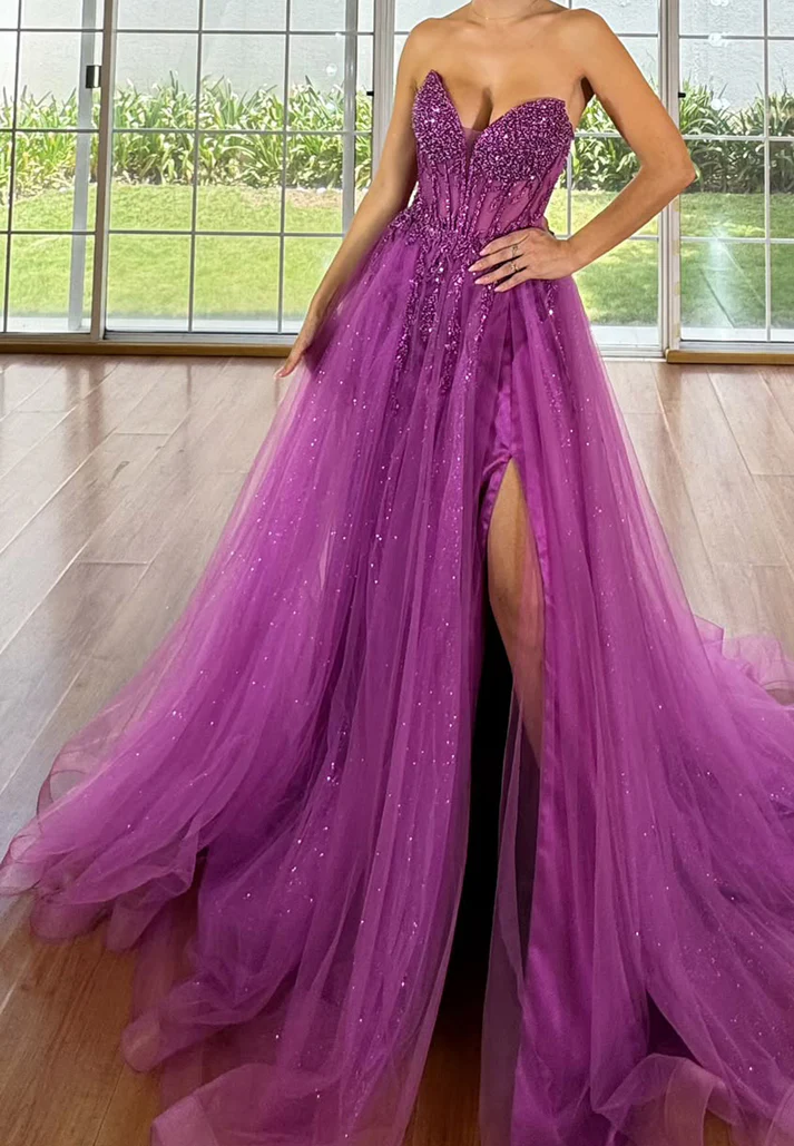 V-Neck Strapless Tulle Appliques Beaded A-Line Prom Dress