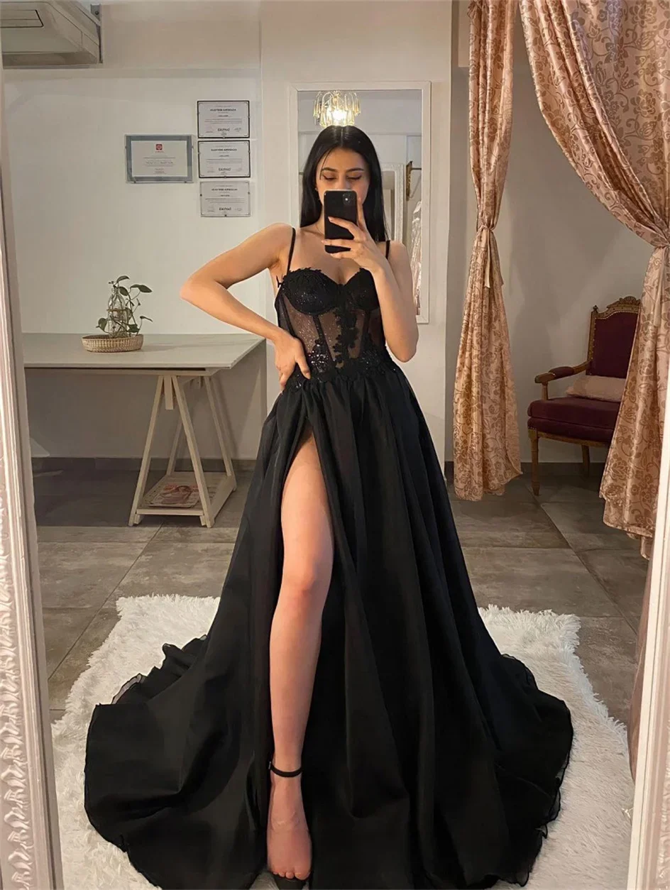 Shiny Tulle Evening Dress Sexy Black V-Neck StrapLlace Applique Party Dress A-line High Side Slit Formal Occasion Prom Gown