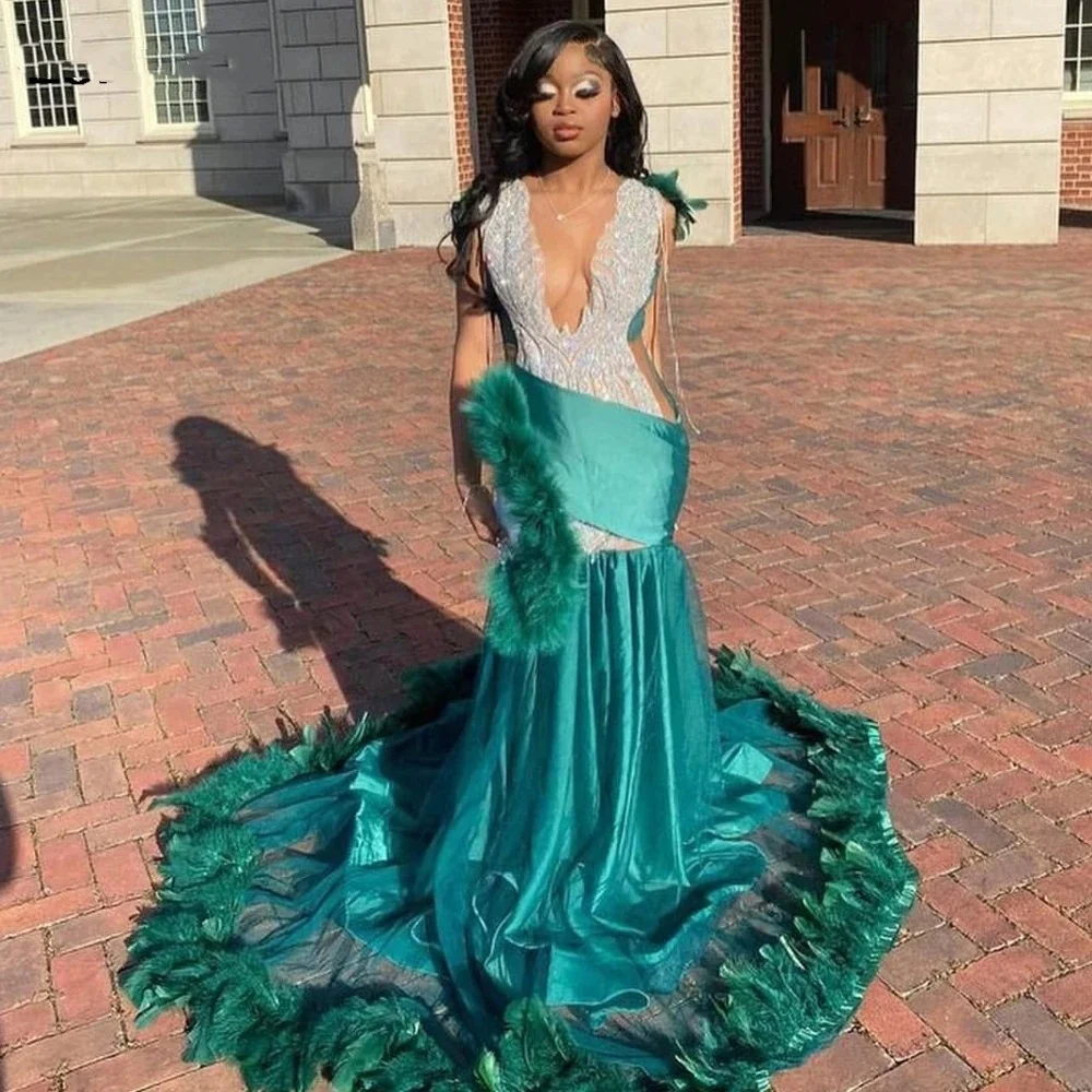 Luxury Green Mermaid Long Mermaid Prom Dress Silver Beading Crystals Black Girls Party Gown Evening Dress