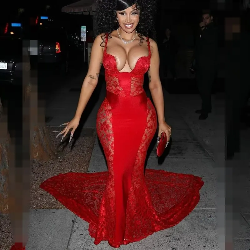 Sexy Red Prom Dresses For Black Girls Spaghetti Strap Lace Party Gowns African Women Mermaid Evening Dress Court Train