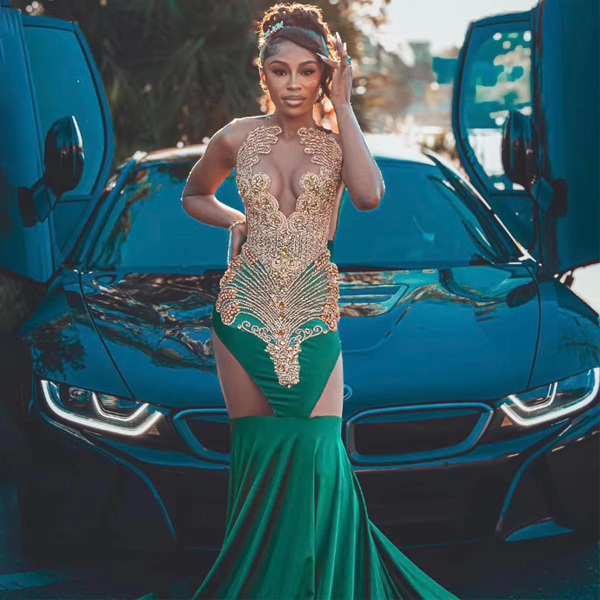 Customized Mermaid Bride Dresses V-Neck Applique Draped Pleat New Design Crystal Open Back Brush Train Prom Dress Robe de soirée