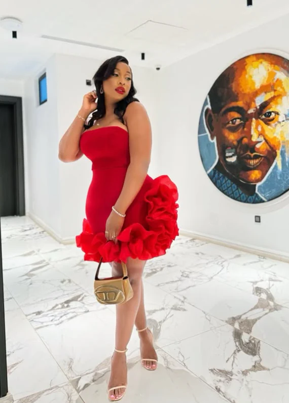 Sexy Tight 17th Birthday Dresses Short White Birthday Outfits