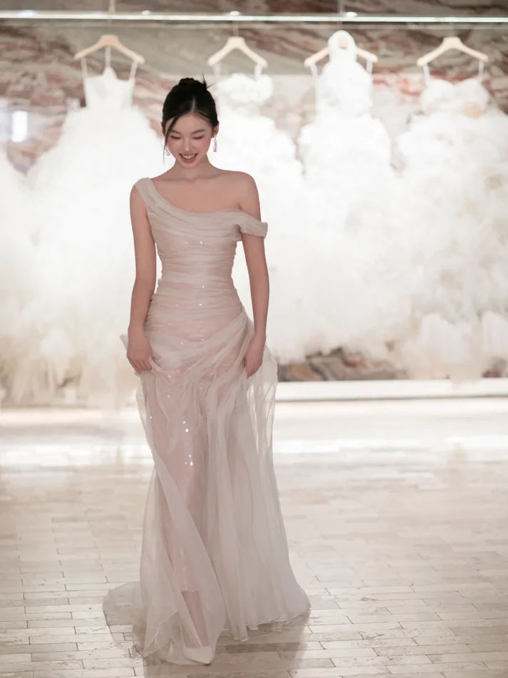 Flowy A Line Off the Shoulder Pleated Tulle Prom Dress Evening Dress