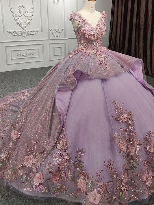 V Neck Sleeveless Appliques Beaded Lilac Quinceanera Dress for Sweet 16
