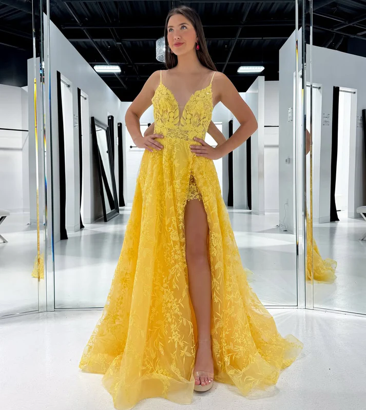 Women's A Line Prom Dresses Long Tulle Lace Appliques Evening Gowns with Slit